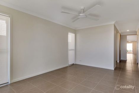 Property photo of 26 Gardenia Circuit Dakabin QLD 4503