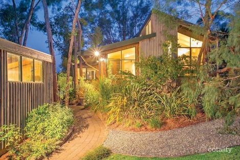 18 Scenic Cres, Ballarat North, VIC 3350
