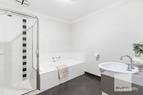 Property photo of 24 Hatfield Place Deer Park VIC 3023