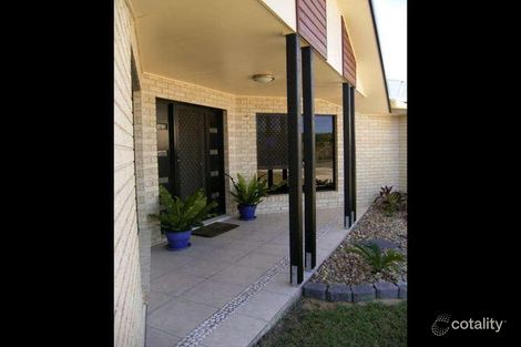 Property photo of 32 Poinciana Drive Innes Park QLD 4670
