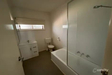 Property photo of 170 Alexander Road Mooroopna North VIC 3629