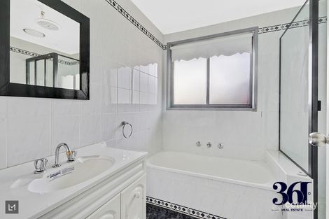 Property photo of 18 Bottlebrush Drive Hoppers Crossing VIC 3029