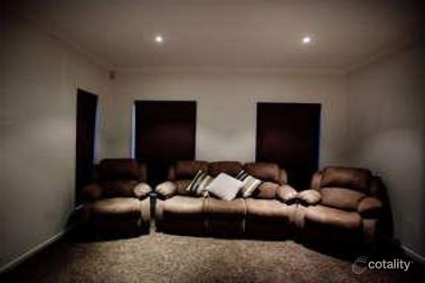 Property photo of 8 Daintree Drive Coomera QLD 4209