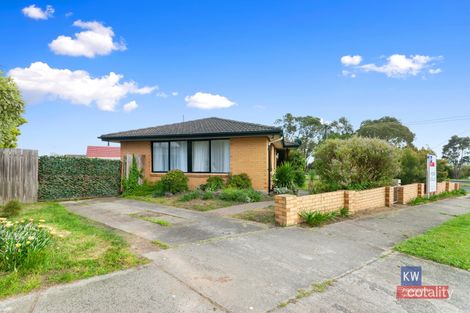 Property photo of 15 Wattle Crescent Churchill VIC 3842