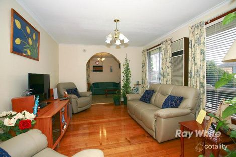 Property photo of 6 Sussex Street Noble Park VIC 3174