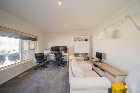 Property photo of 2 Thornley Drive Berwick VIC 3806