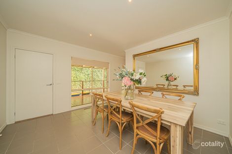 Property photo of 2 Thornley Drive Berwick VIC 3806