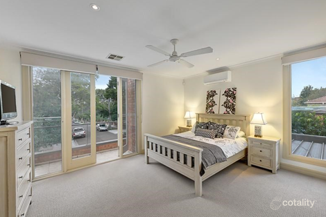 Property photo of 47 Somerset Road Glen Iris VIC 3146