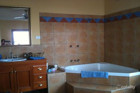 Property photo of 52 Moore Street Inverell NSW 2360