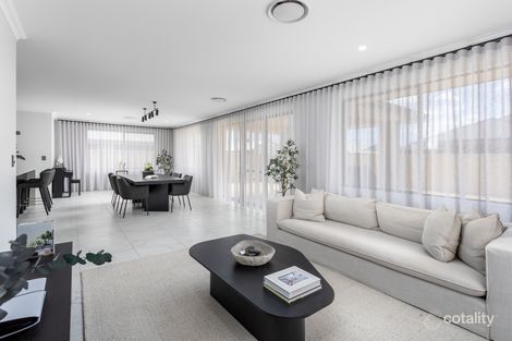 Property photo of 10 Beaufort Loop Millbridge WA 6232