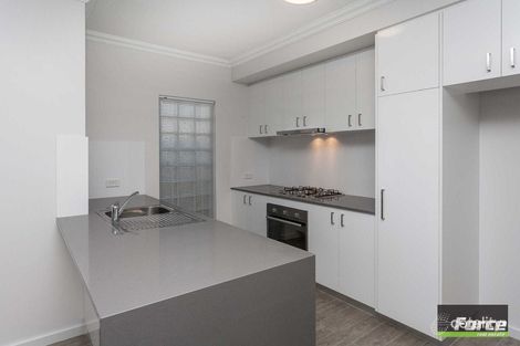 Property photo of 2/13 Belcastro Way Madeley WA 6065
