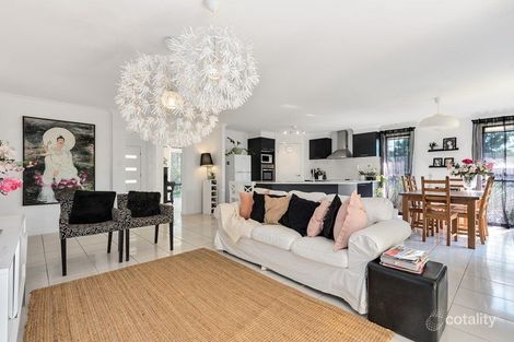 Property photo of 7 Barbara Court Moggill QLD 4070