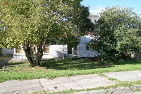 6 Norma Ct, Avondale Heights, VIC 3034