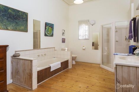 Property photo of 2 Duncan Street Long Gully VIC 3550