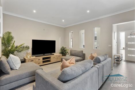 Property photo of 16 Elle Way Tyabb VIC 3913