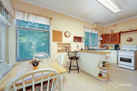 Property photo of 5 Andrew Street Forest Hill VIC 3131