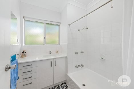 Property photo of 6/15 Weston Street Coorparoo QLD 4151