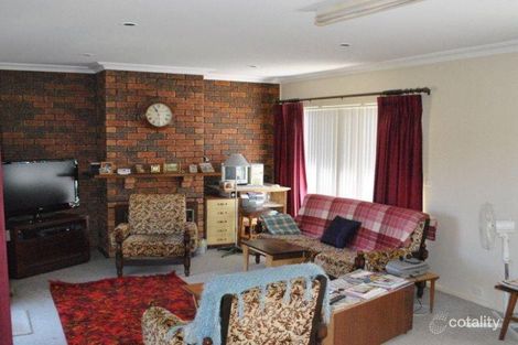 Property photo of 13 Yulanta Place Orange NSW 2800