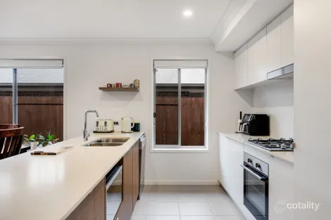 Property photo of 15 Austin Way Park Ridge QLD 4125