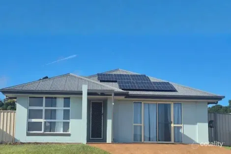 Property photo of 11 Jacaranda Avenue Kingaroy QLD 4610