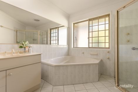 Property photo of 34 Windermere Crescent Carindale QLD 4152