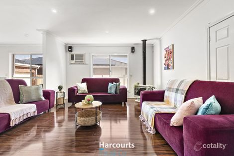 Property photo of 59 Kellaway Crescent Mill Park VIC 3082