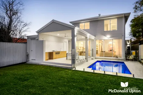 Property photo of 22 Collins Street Essendon VIC 3040