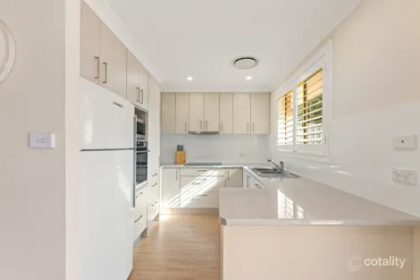 Property photo of 15 Dinjerra Close Bangor NSW 2234