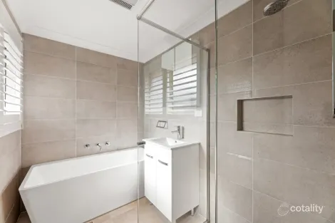 Property photo of 15 Dinjerra Close Bangor NSW 2234