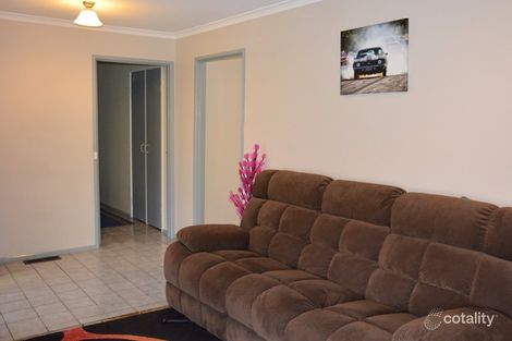 Property photo of 52 Northern Crescent Craigieburn VIC 3064