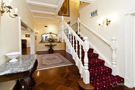 Property photo of 33 Birdwood Parade Dalkeith WA 6009