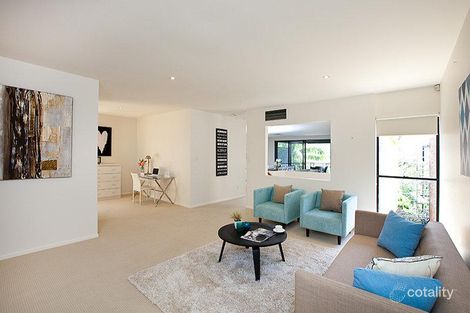 Property photo of 84 Seventh Avenue St Lucia QLD 4067