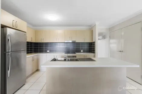 Property photo of 2/91A Lynfield Drive Caboolture QLD 4510