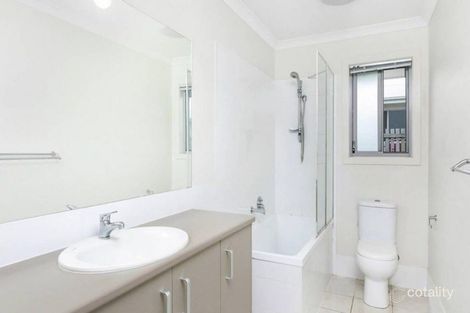 Property photo of 3 Taramoore Road Gracemere QLD 4702