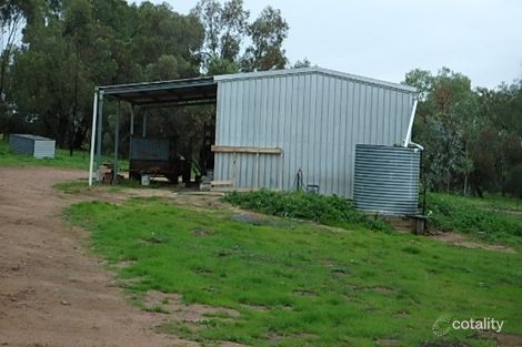 Property photo of 21 Prunster Road York WA 6302