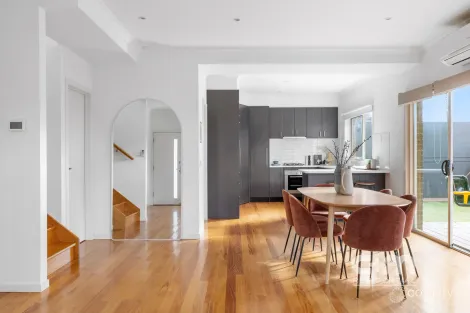 Property photo of 1/31 Larlac Street Hadfield VIC 3046