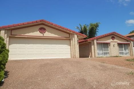 4 Phoenix St, Pacific Pines, QLD 4211