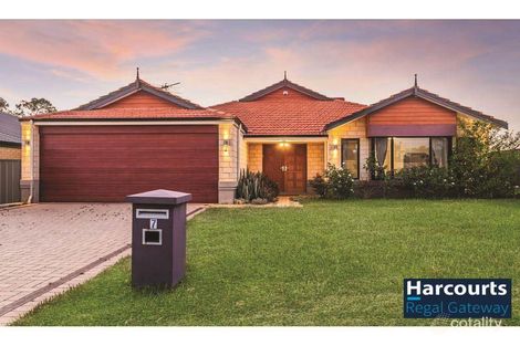 7 Fareham Cres, Wellard, WA 6170