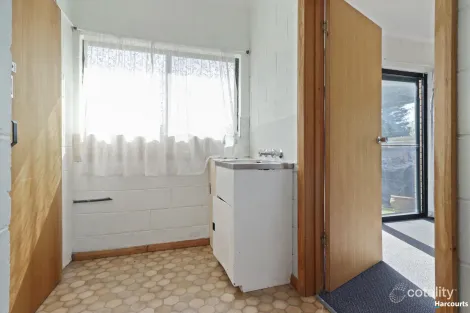 Property photo of 2/1 Bowen Street St Helens TAS 7216