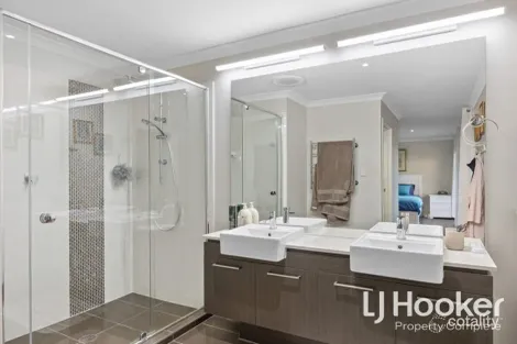 Property photo of 26 Sandell Street Yarrabilba QLD 4207