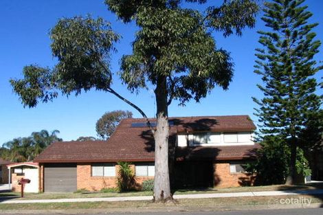 32 Banks Dr, St Clair, NSW 2759
