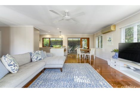 Property photo of 91 Glen Kedron Lane Kedron QLD 4031