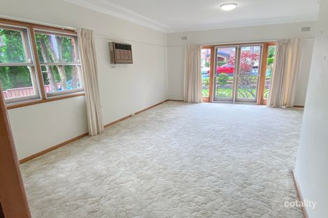 Property photo of 8 Forestville Avenue Forestville NSW 2087