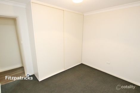 Property photo of 21 Tinga Crescent Kooringal NSW 2650