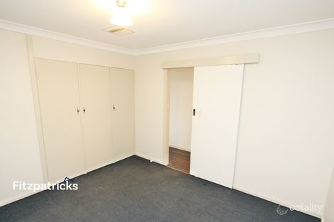 Property photo of 21 Tinga Crescent Kooringal NSW 2650