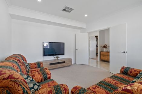 Property photo of 33 Witheridge Way East Cannington WA 6107