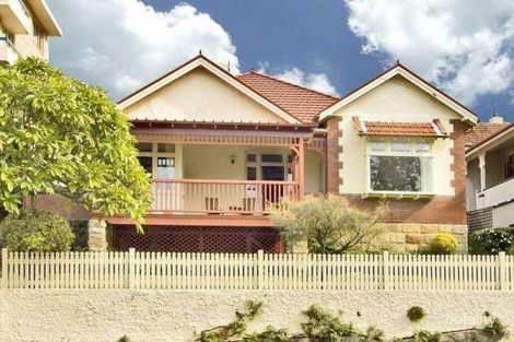 Property photo of 32 Kareela Road Cremorne Point NSW 2090