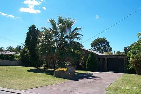2 Sanderling Dr, Thornlie, WA 6108
