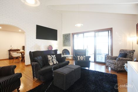 Property photo of 74 Willow Road Frankston VIC 3199