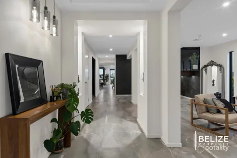 Property photo of 40 Sundown Place Jacobs Well QLD 4208